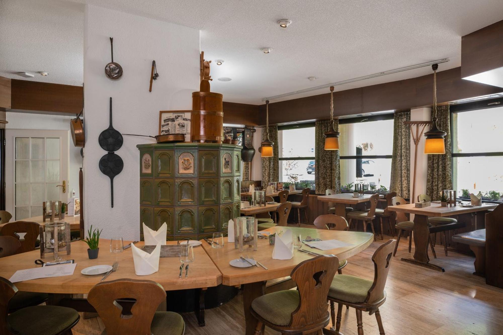 Wohnung Edelweiss Direkt In 4 Sterne Hotel Беатенберг Екстериор снимка