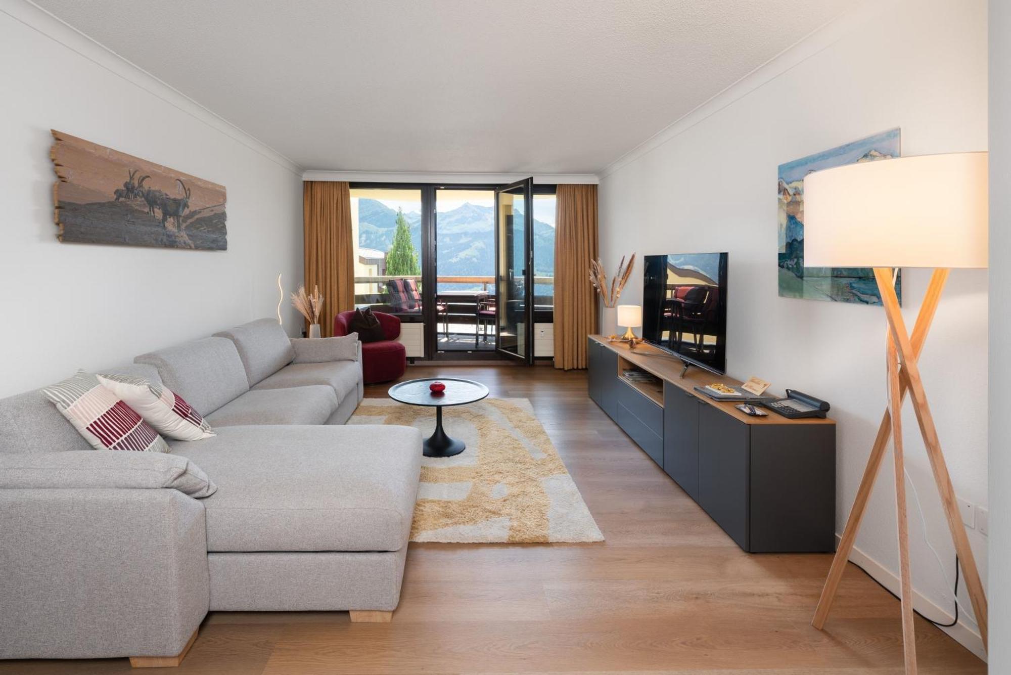 Wohnung Edelweiss Direkt In 4 Sterne Hotel Беатенберг Екстериор снимка